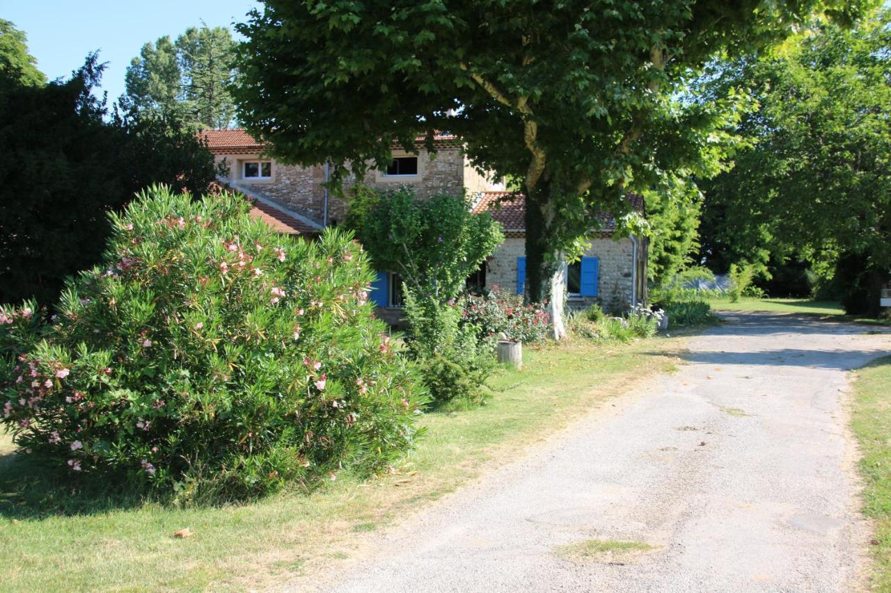 ancienne ferme rénovée Villa Upie Exterior foto